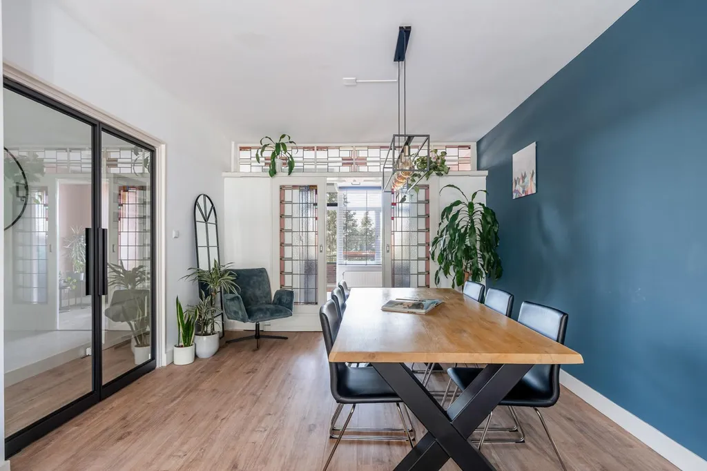 5-toaline korter asukohas Rotterdam