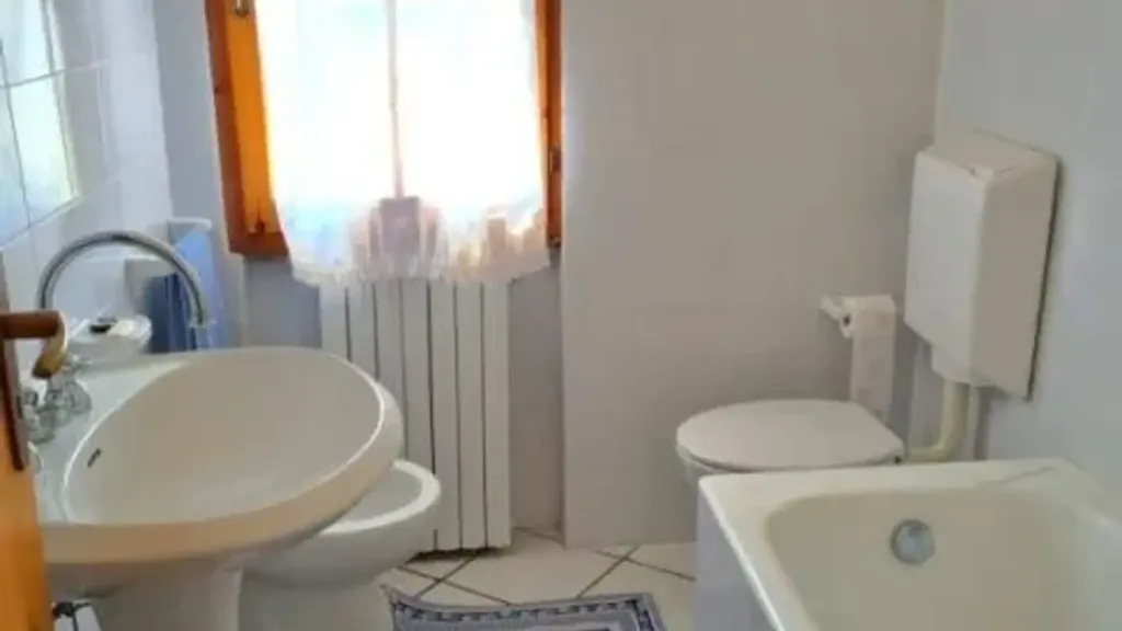 Vannitoad - Villa with Vineyard View in Santa Maria Della Versa