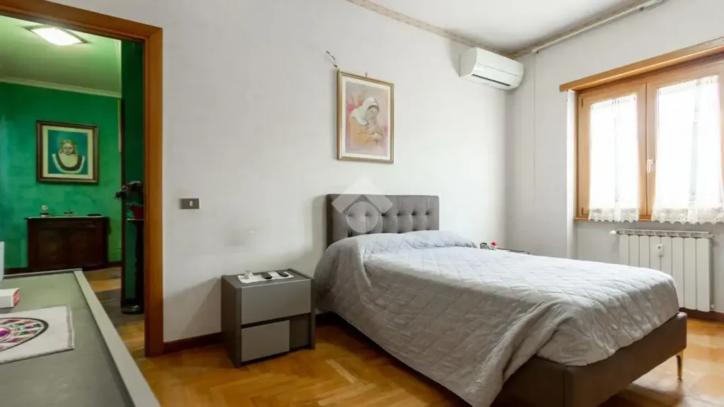 Magamistoad - Trilocale with High Ceilings in Rome