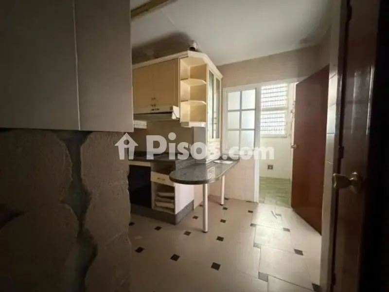 Köök - Flat with Office Conversion in Valdepasillas
