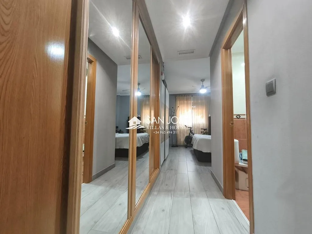 hallway_entrance
