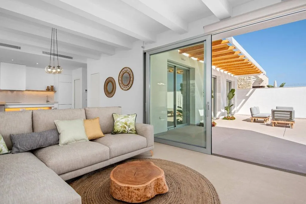 Elutuba - Luxury Villa with Pool in Benijofar, Valencia