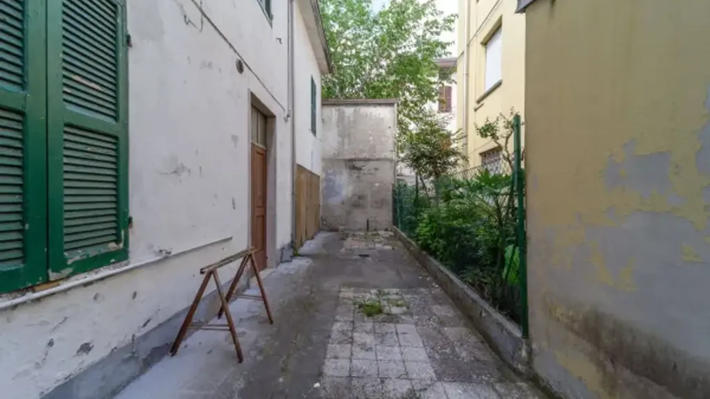 Jardin - Terraced House with Potential for B&B in Parma