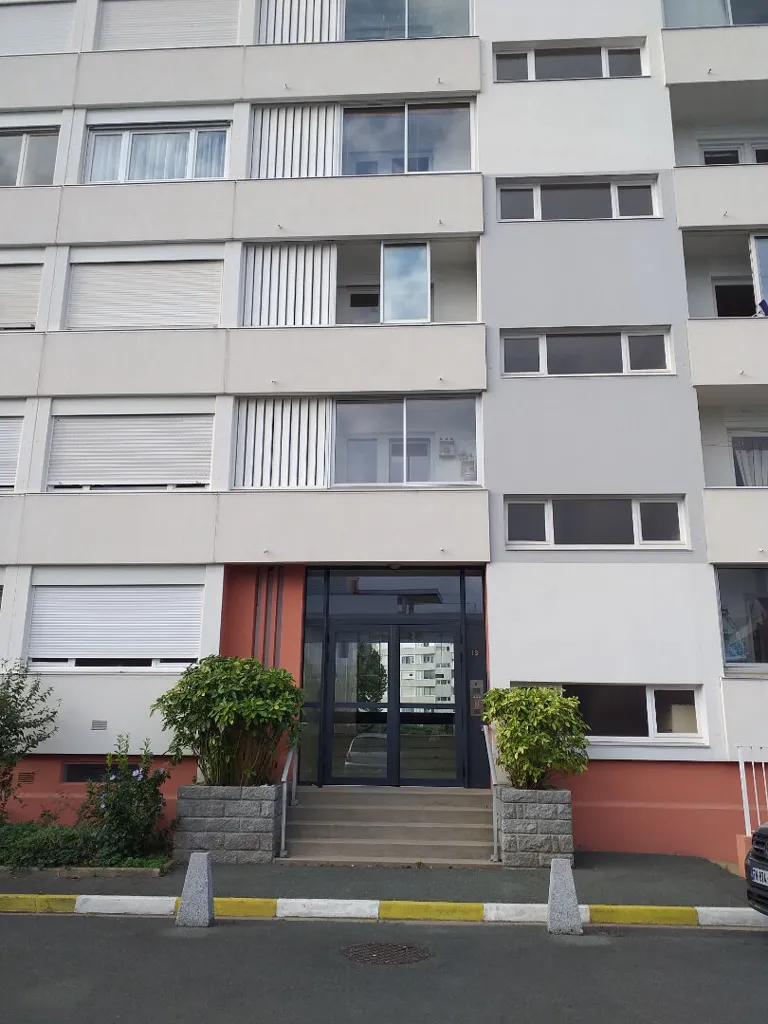 Välivaade - Renovated Flat with Garden View in Angers