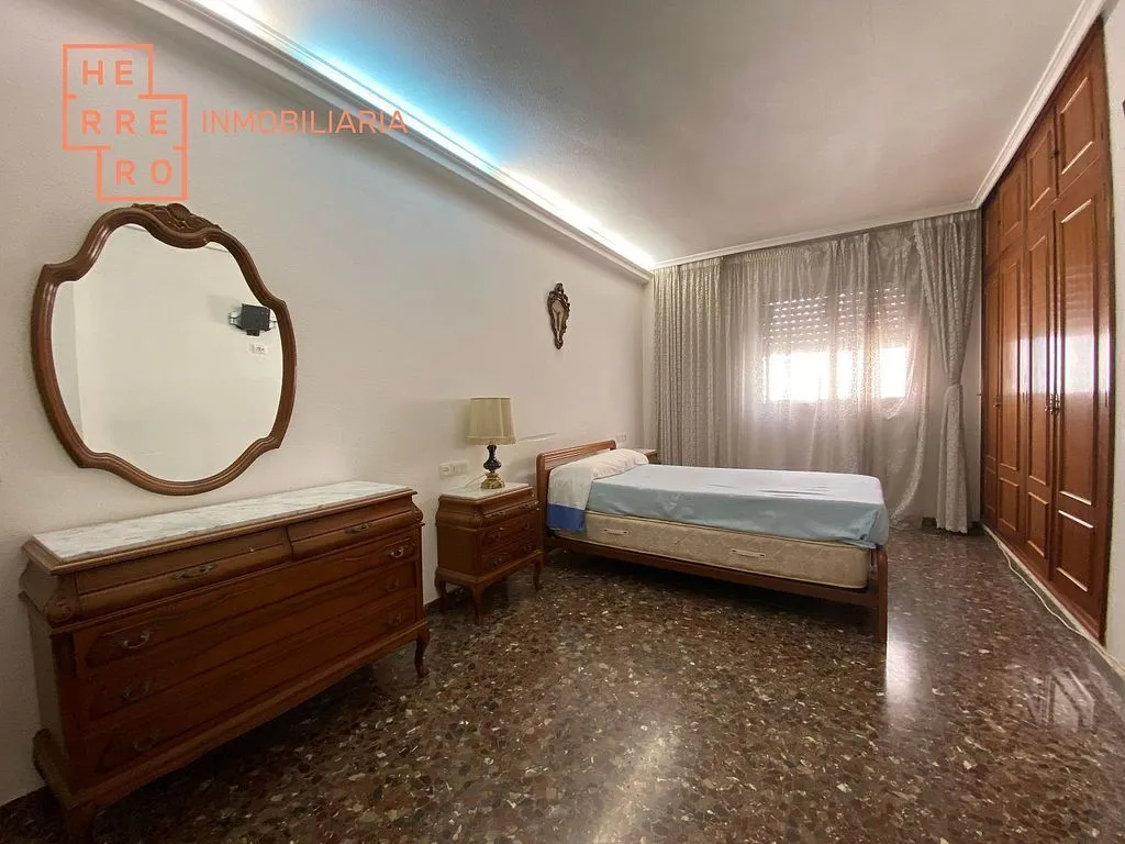 Bedrooms - Apartment with Double Garage in Castellón Centre