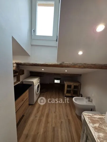 Vannitoad - Rented Studio with Parking in Bologna