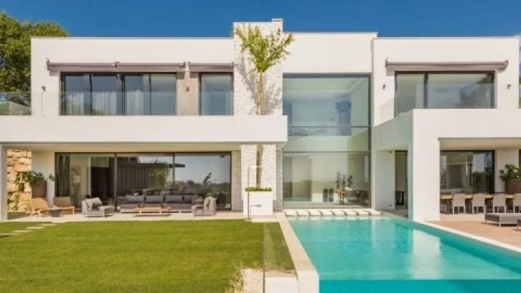 Piscine - Luxury Villa with Sea View in Benahavís