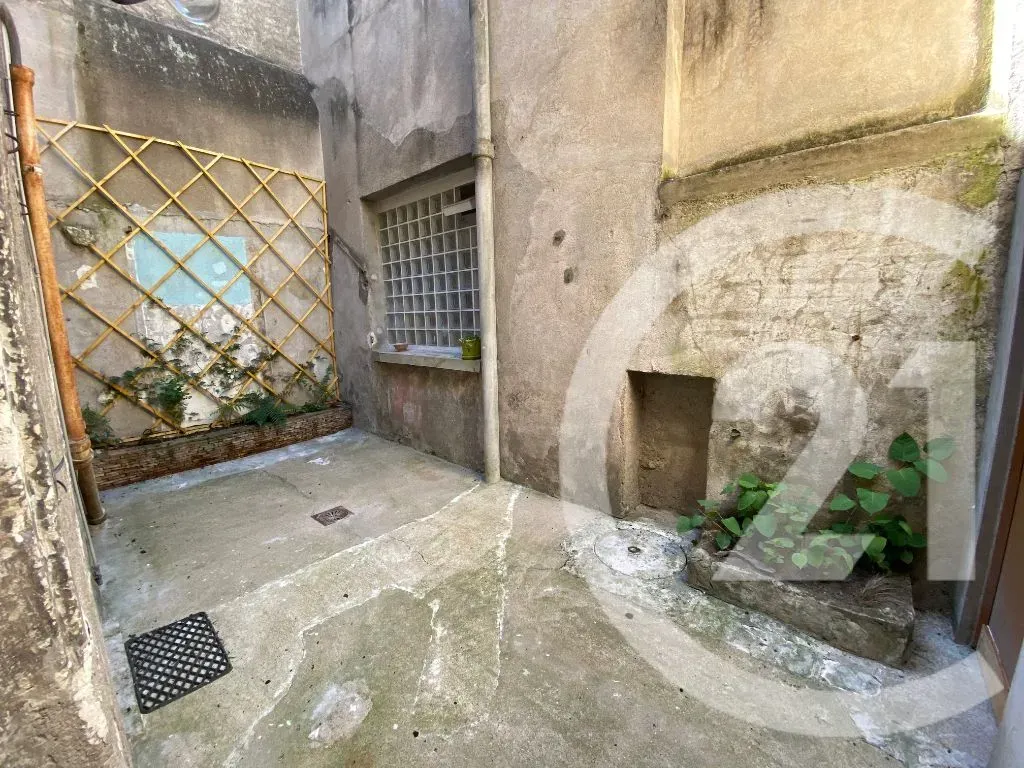 Giardino - 3-Bed Apartment with Courtyard in Châteaudun