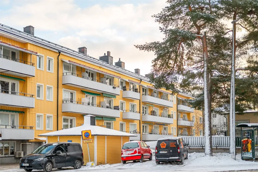 Välivaade - Apartment with West-Facing Balcony in Sandviken