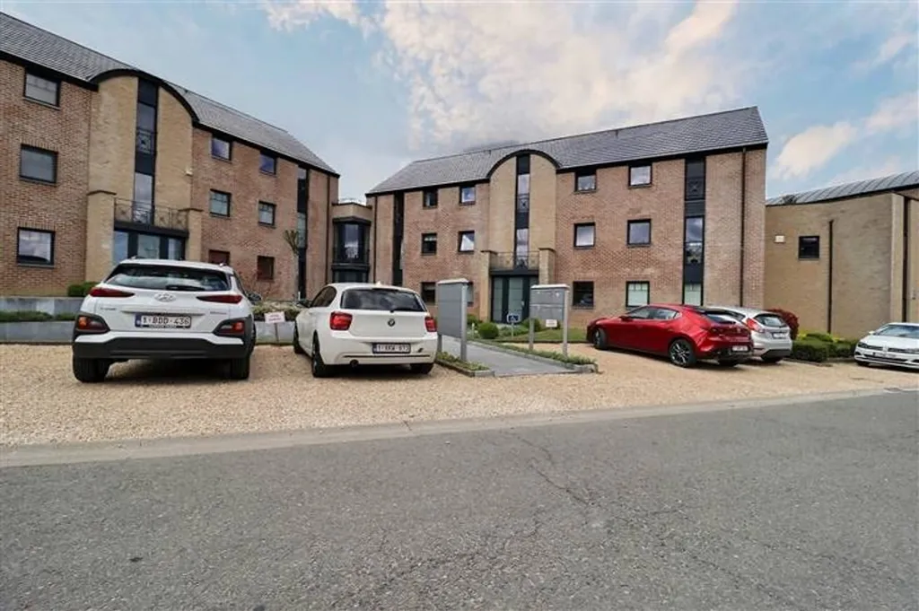 Extérieur - Appartement avec Terrasse dans Résidence Récente à Wépion