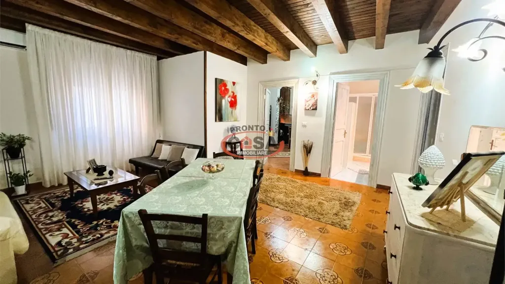 Salle à manger - Residential Property with Terrace in Marsala