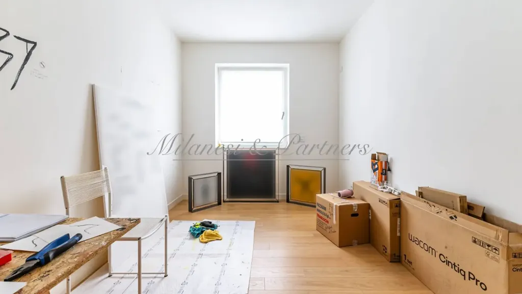 other_room