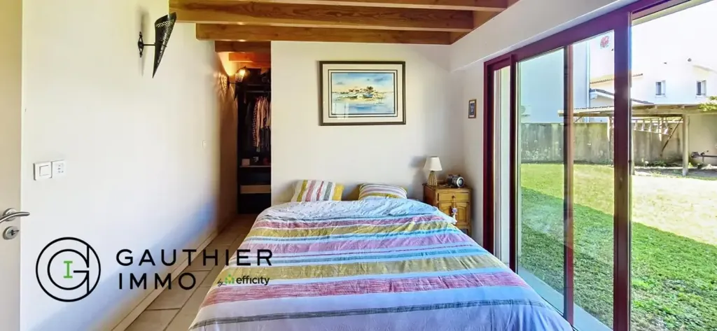 Chambres - Villa avec Piscine et Jardin à Gujan-Mestras