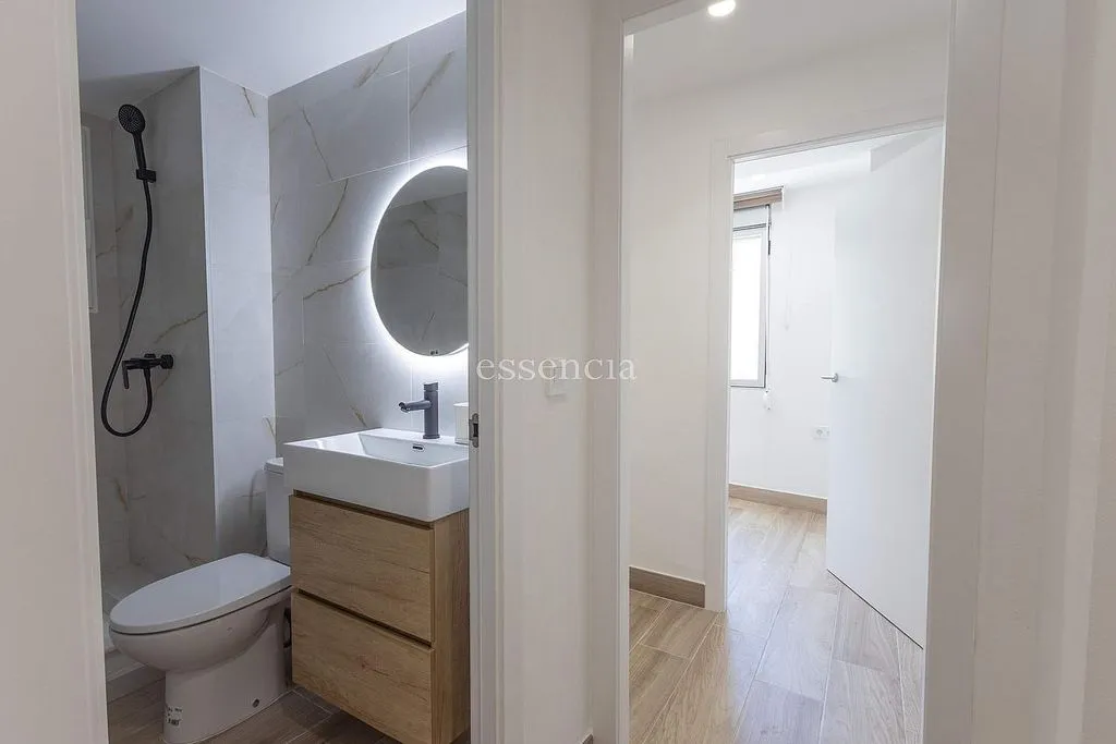 Vannitoad - Fully Renovated Flat with Lift in Gandia