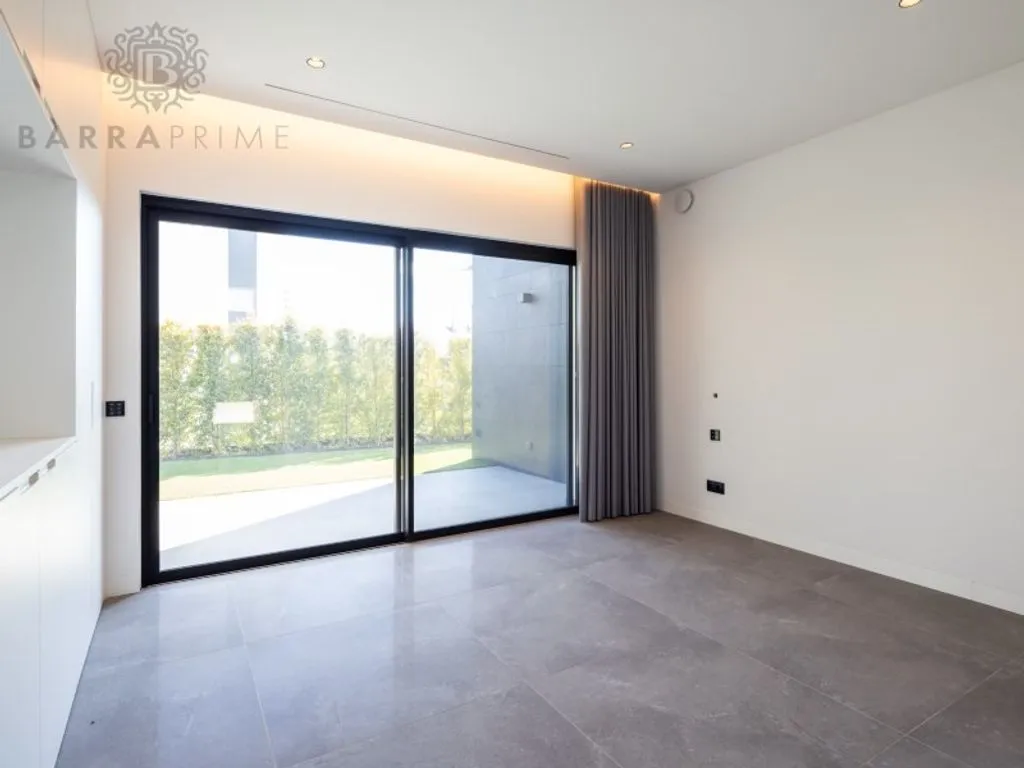 Rooms - Contemporary Villa with Golf View in Vilamoura