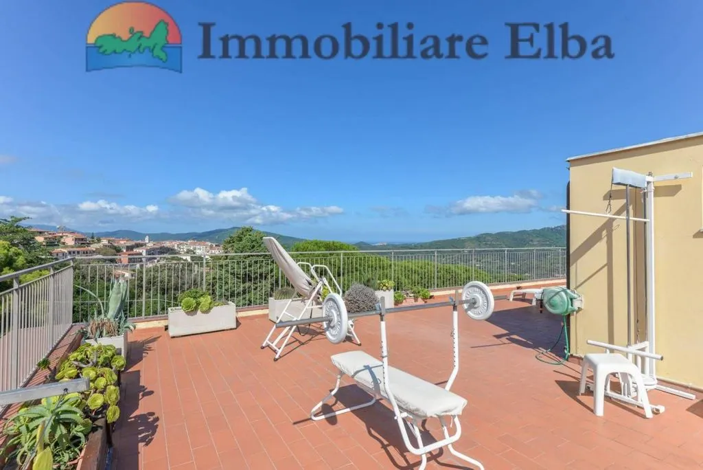 Terrasse - Luxury Penthouse with Sea View in Capoliveri
