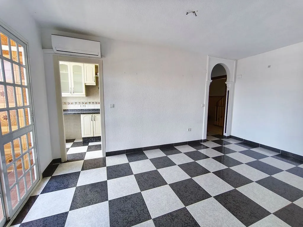 Stanze - Twin-bedroom Flat with Terrace in El Naranjo
