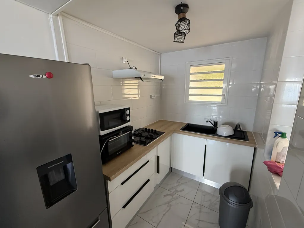 Cuisine - Appartement avec Vue Mer à La Chaloupe