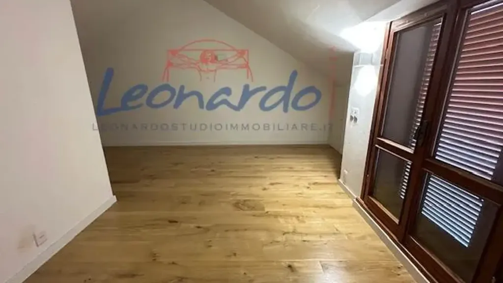 Pièces - Modernised Apartment with Garden View in Piacenza
