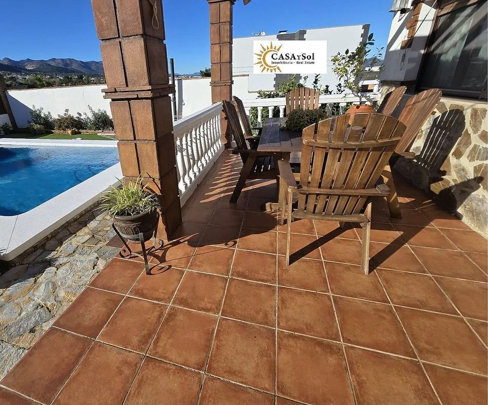 Bassein - Villa with Pool and Terrace in Retamar