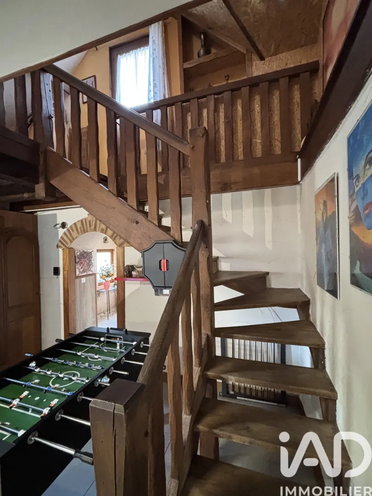 Living Room - House with Pool and Spa in Chantenay-Saint-Imbert