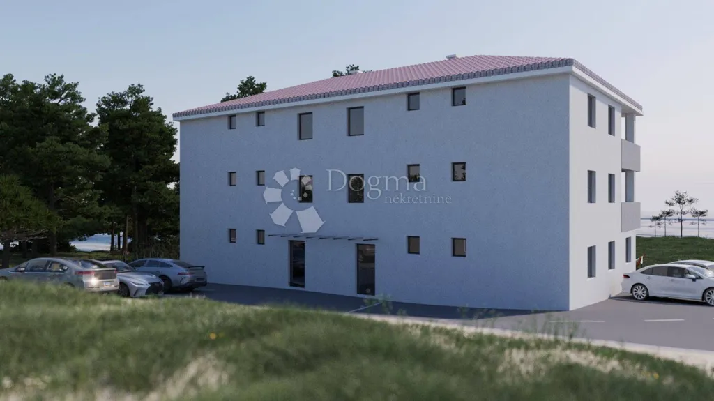 Apartment with Private Pool in Klimno, Dobrinj