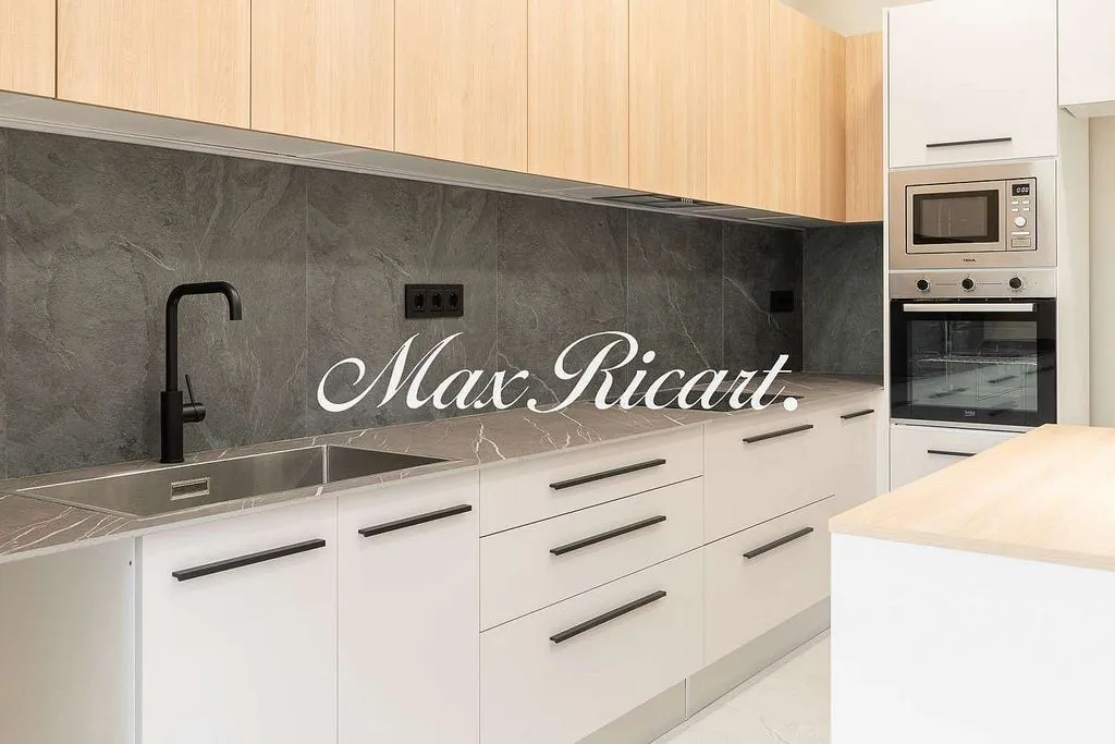 Cuisine - Apartment with Balcony in La Dreta de l'Eixample