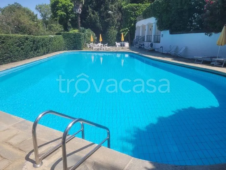 Piscine - Prestigious Apartment with Panoramic View in Turin