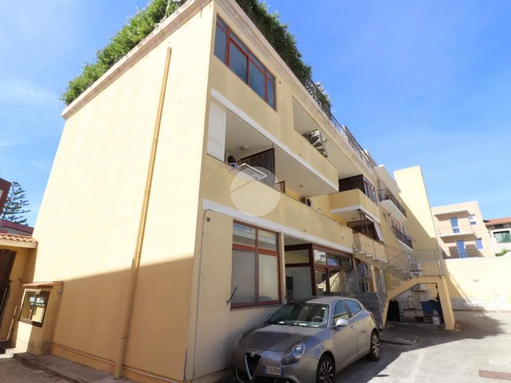 Extérieur - Armed Trilocale with Balconies in Cagliari