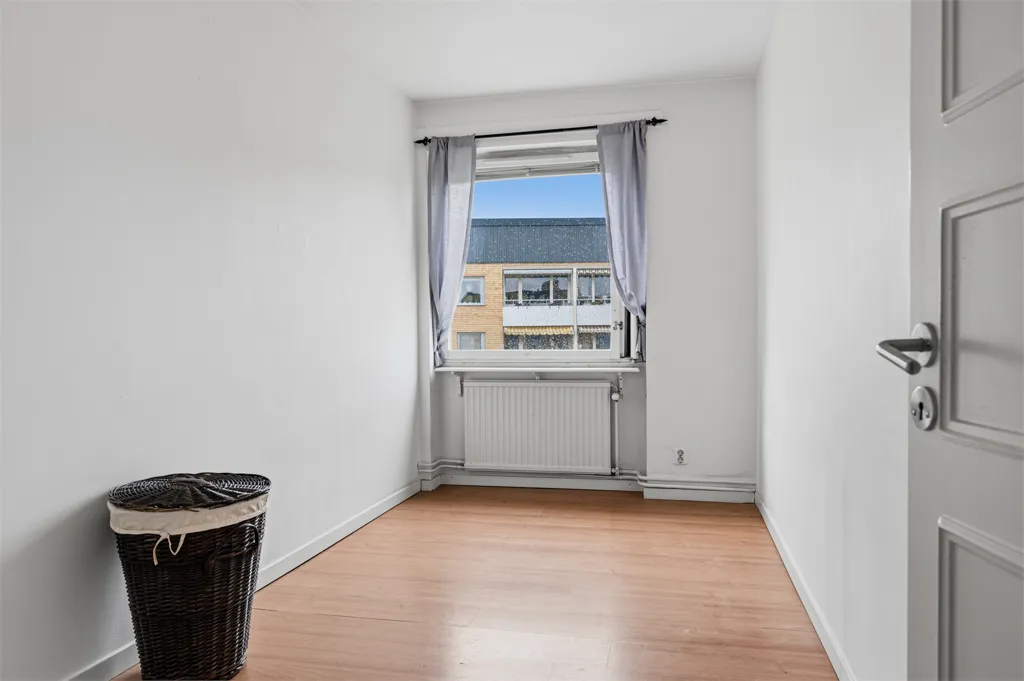 Pièces - Apartment with Balcony in Uppsala's Tunabackar