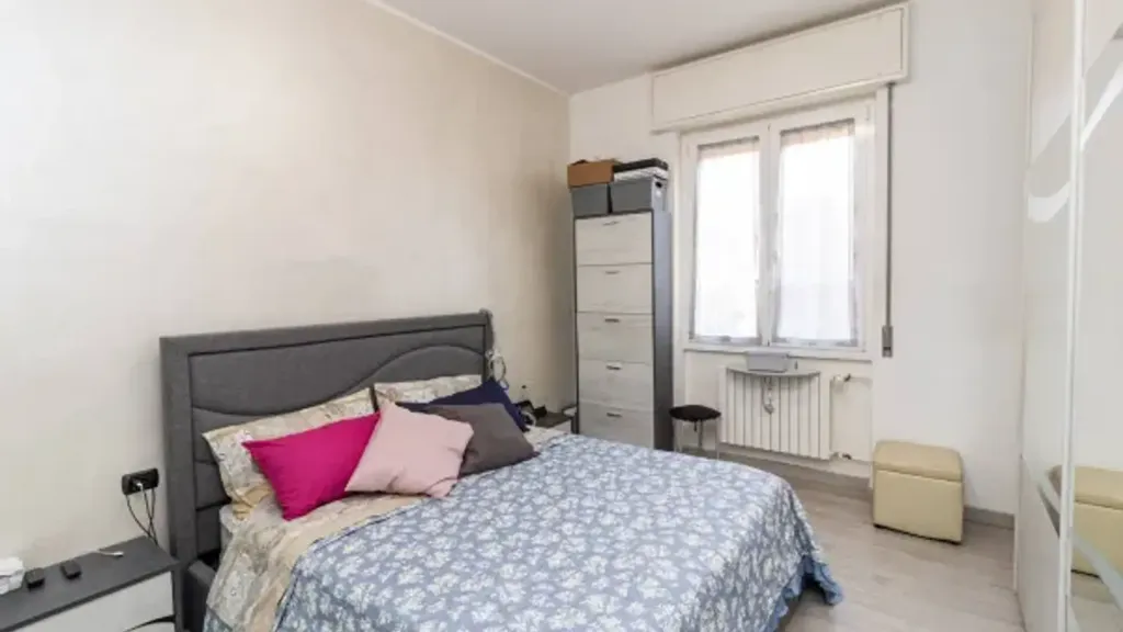 Chambres - Rusticated Apartment with Balcony in Monza
