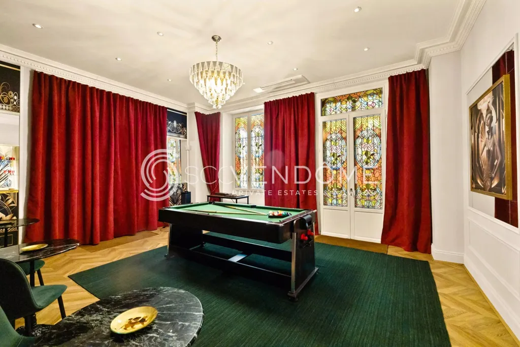 Pièces - Mansion Belle Époque avec Piscine à Cannes