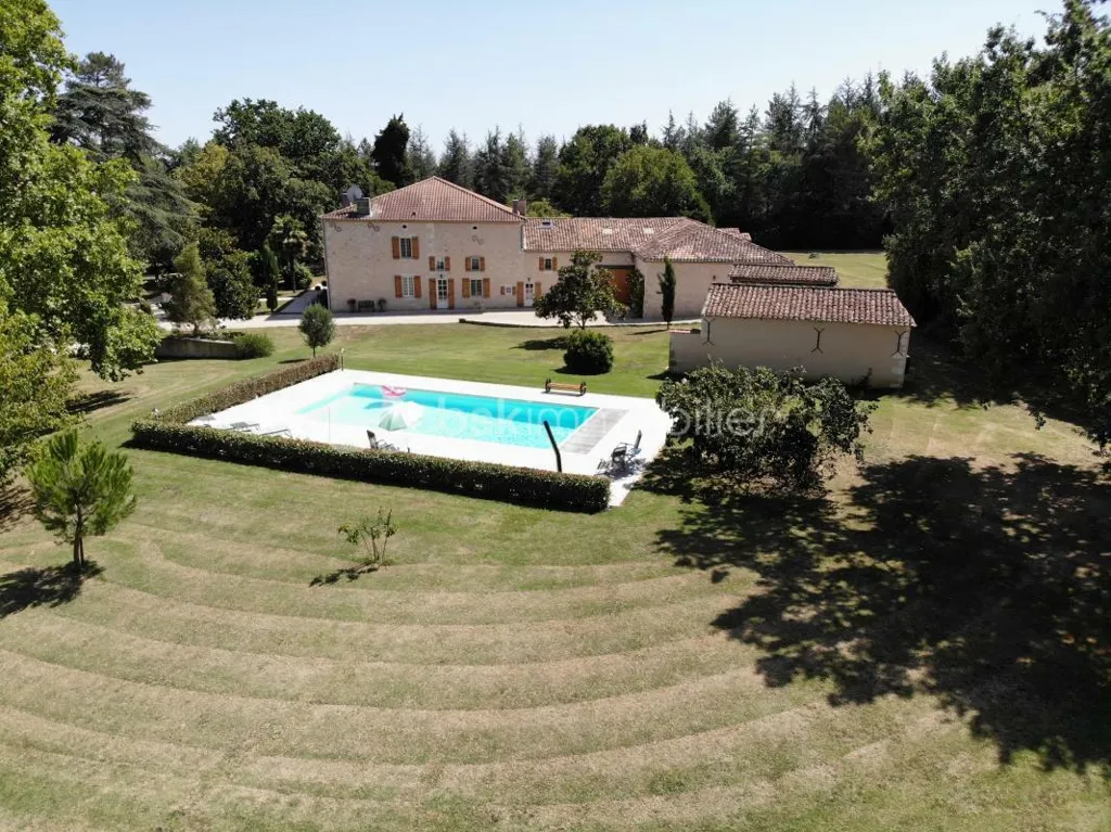 pool_area