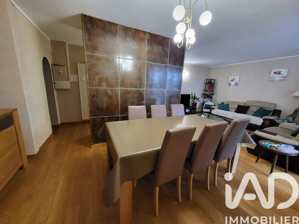 Söögituba - Spacious Apartment with Loggias in Limoges