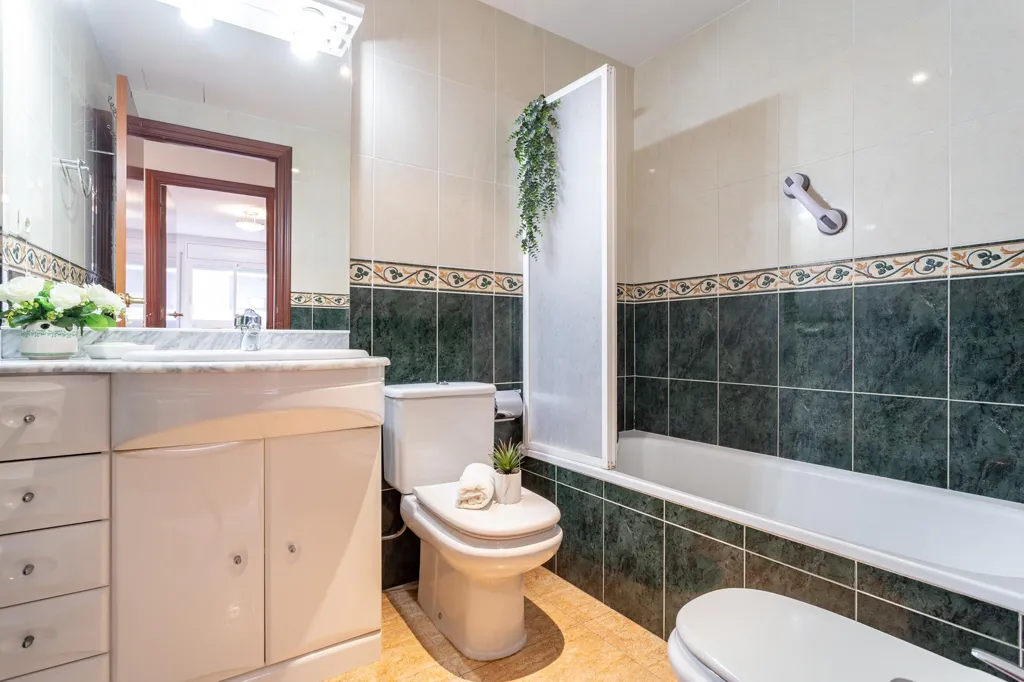 Bagni - Flat with Balcony in Central Reus