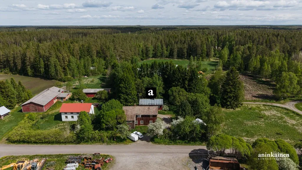 Õhuvaade - Traditional Cottage with Sauna in Countryside