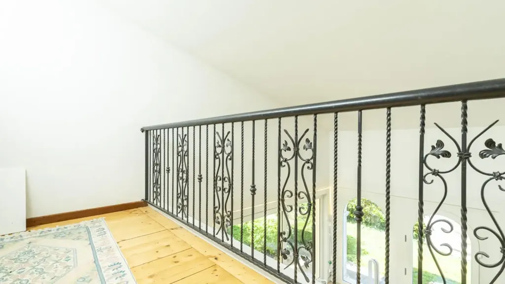 Toad - Villa with Private Garden in Due Carrare