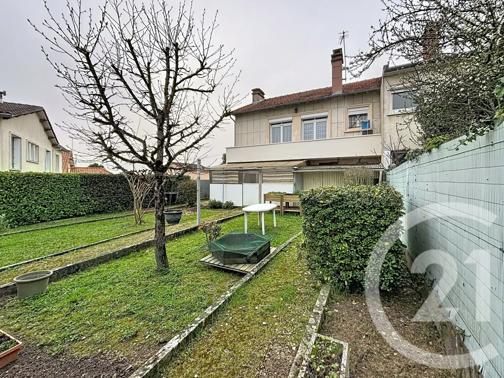 Jardin - Maison avec Balcon et Jardin à Angoulême