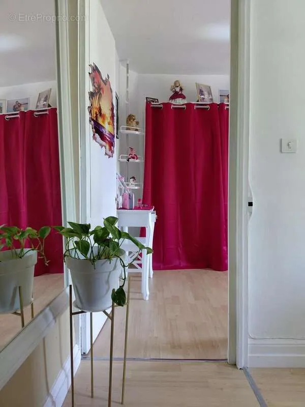 Maison 3 pièces à La Pacaudiere