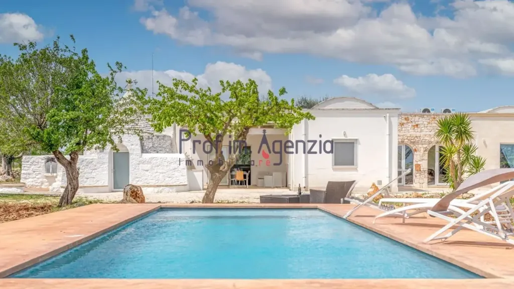Piscine - Villa with Pool in San Vito dei Normanni