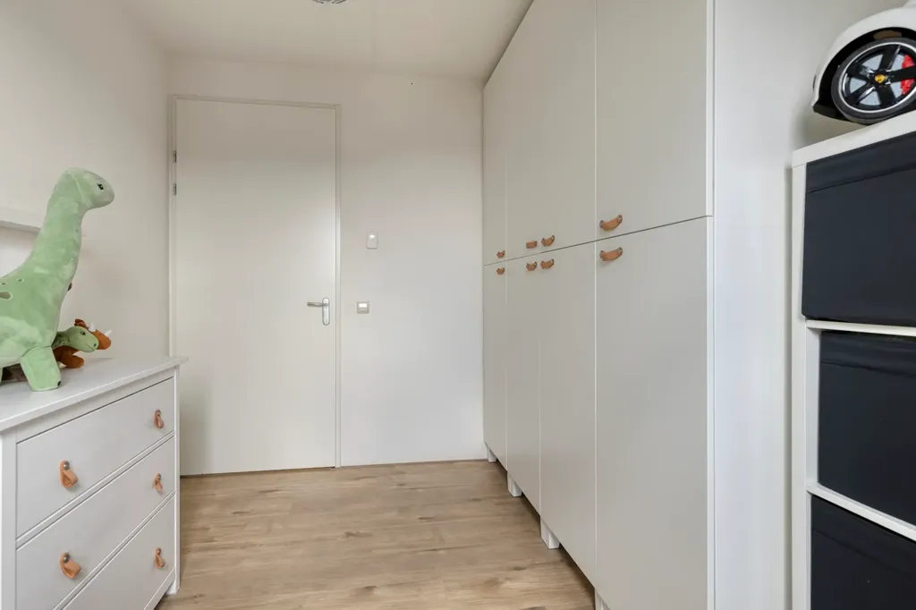 3-toaline korter asukohas Rotterdam