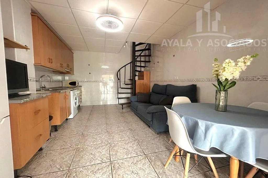 Sala da pranzo - Apartment with Pool in Los Belones