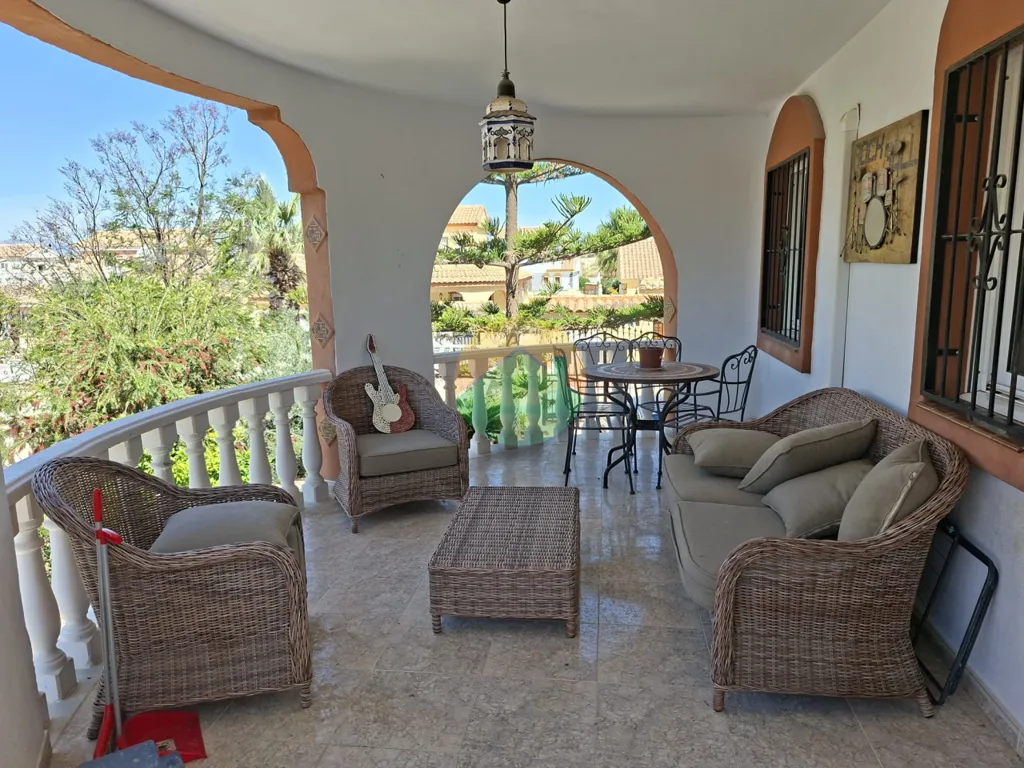 Terrass - House with Pool and Golf Views in Camposol