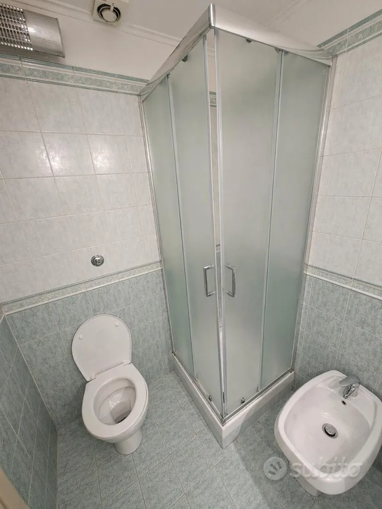 Vannitoad - Attic Apartment with Balcony in Piazza Bologna
