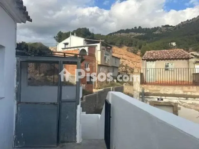 Terrasse - Rustic House with Terraces in Titaguas