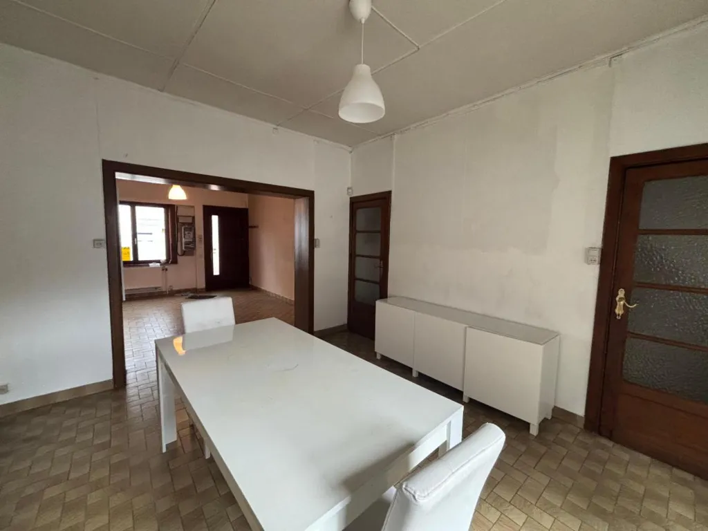 2-bedroom house in Charleroi