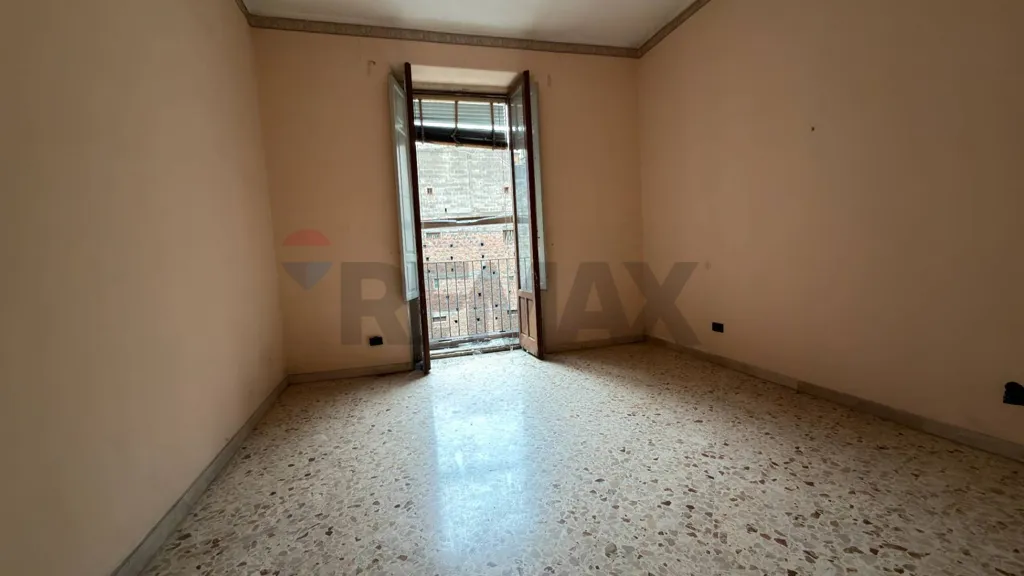 Toad - Apartment with Balcony in Catania Centre