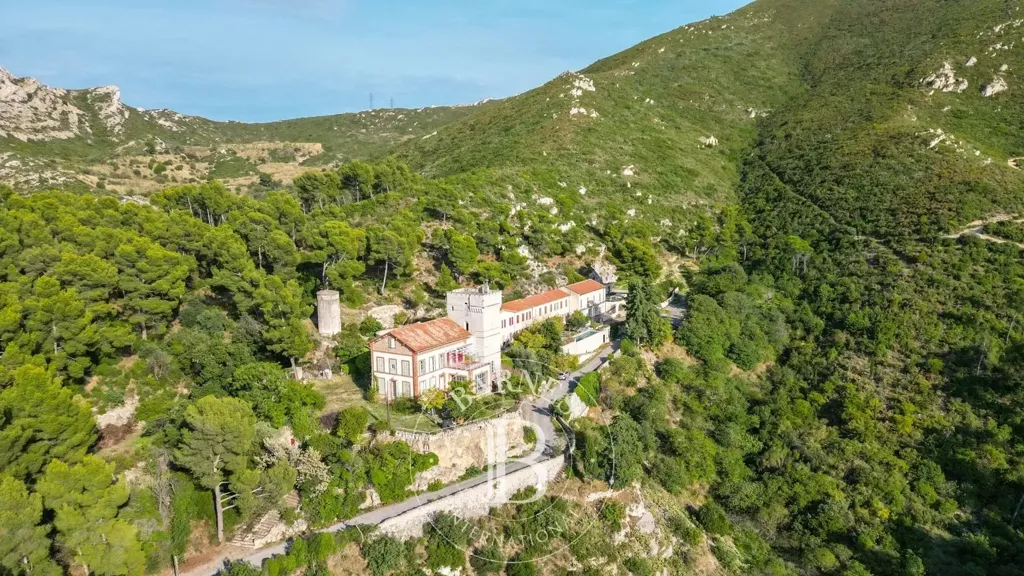 Õhuvaade - Luxury House with Calanques View in Marseille
