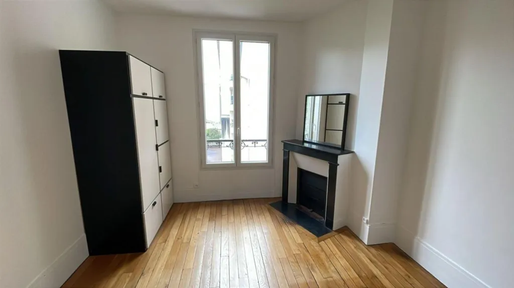 3-toaline korter asukohas Boulogne Billancourt