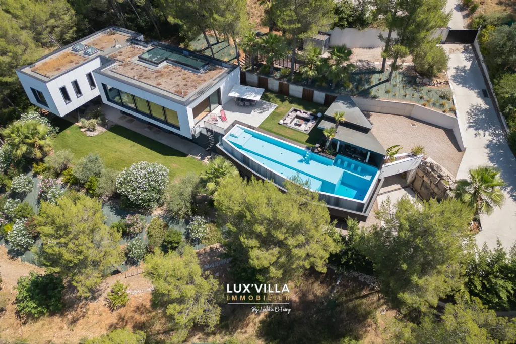 Vue aérienne - Villa d'Architecte Connectée avec Vue Panoramique à Montferrier-sur-Lez